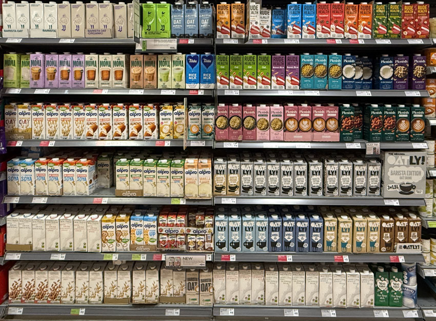 advancing receding colours in retail packaging design